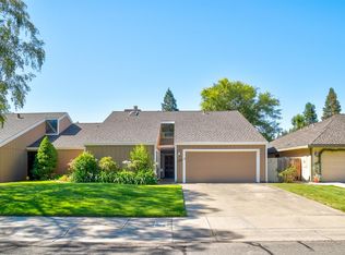 1162 Spruce Tree Cir, Sacramento, CA 95831