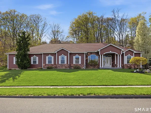 90 Belgian Circle, Bristol, CT 06010
