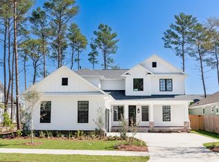 210 Safflower Ln, Niceville, FL 32578