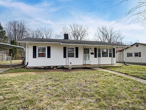 2nd image of 1405 Rockwell Dr