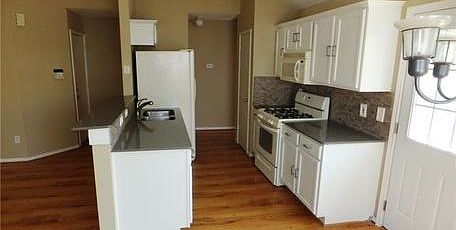 4th image of 1603 Breezy Ct