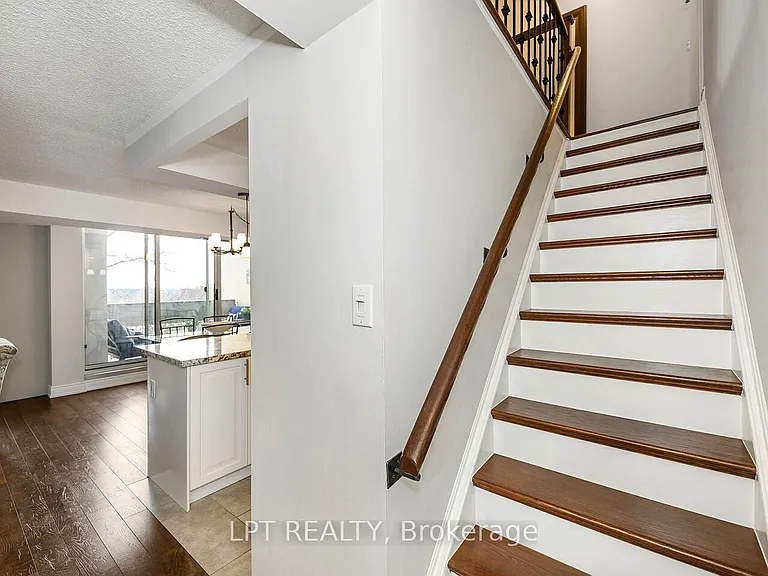 1300 Marlborough Ct #534 — Photo 26