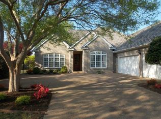 28 S Sechrest Cir, Rogers, AR 72758