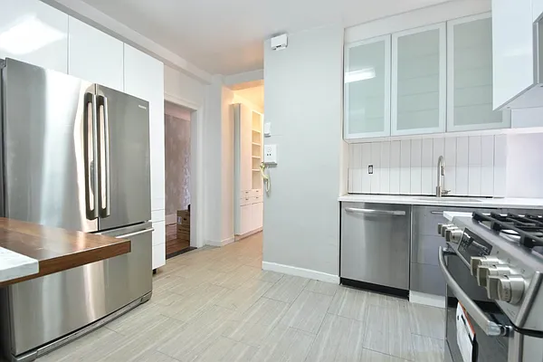 Rented by (Legacy) NY Quality Living Uptown | media 21