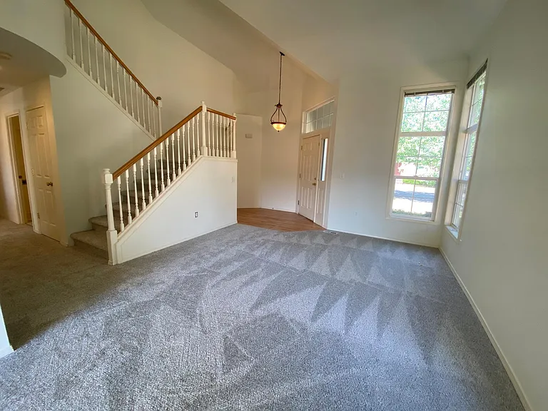 13373 NE 134th Pl — Photo 2
