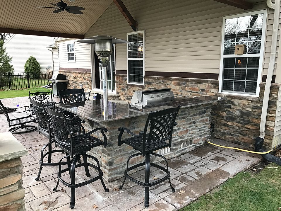 2nd image of 244 Rivers Edge Dr