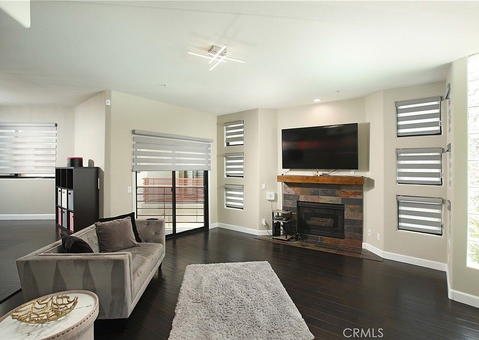 1st image of 1432 Barrington Way APT 108