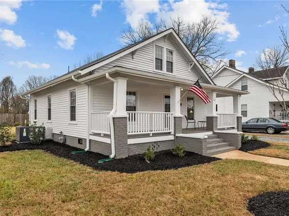 111 N Marshall St, Graham, NC 27253