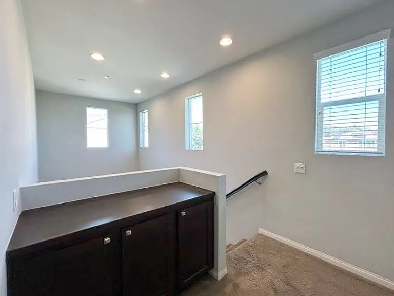 26872 Albion Way — Photo 9