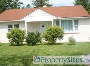 1110 Blue School Rd, Perkasie, PA 18944