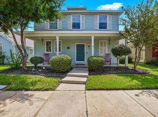 10344 Franklin Dr, Aubrey, TX 76227