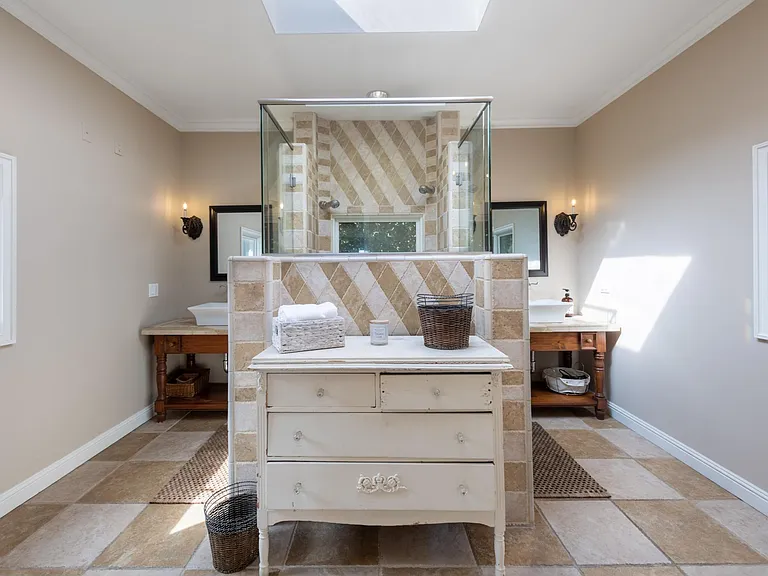 Master bath