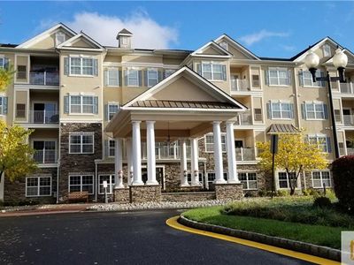 540 Cranbury Rd APT 409, East Brunswick, NJ, 08816