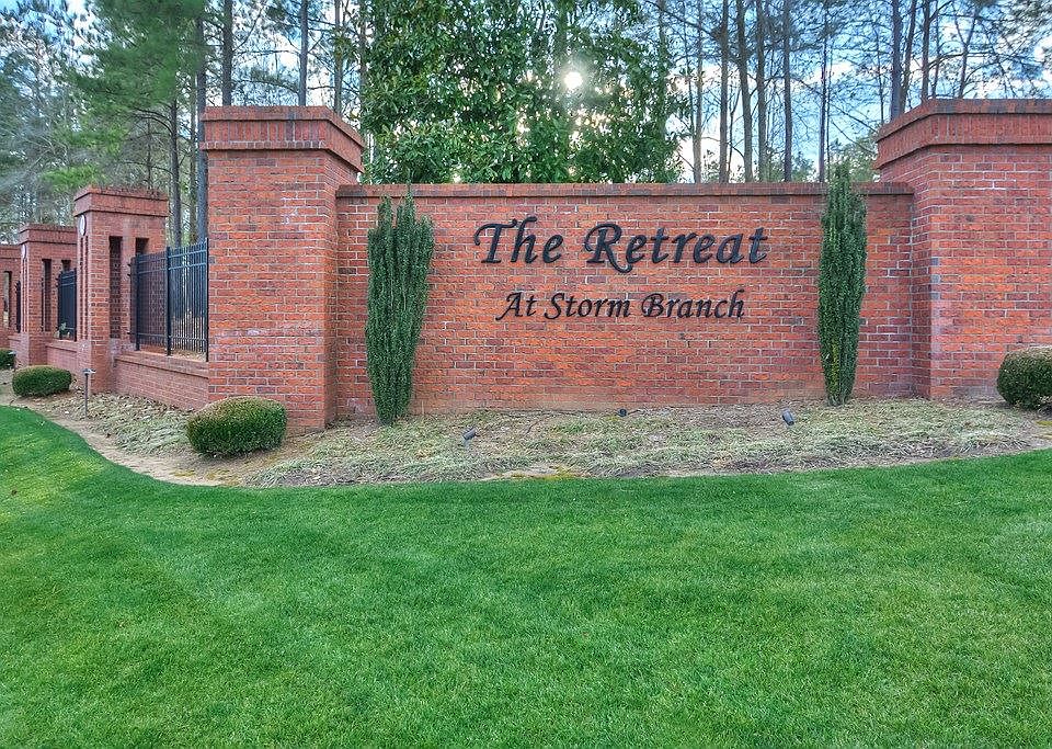 2nd image of 1165 Tralee Dr