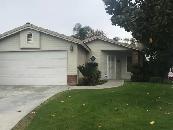 8102 Newhaven Ct, Bakersfield, CA 93311