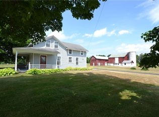 2849 Daansen Rd, Walworth, NY 14568