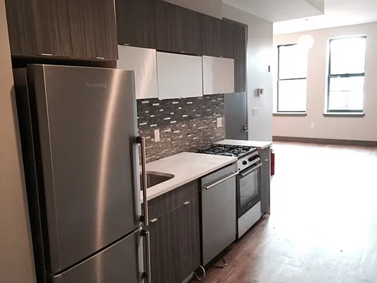 Rented by Premier Metro Realty Corp | media 38