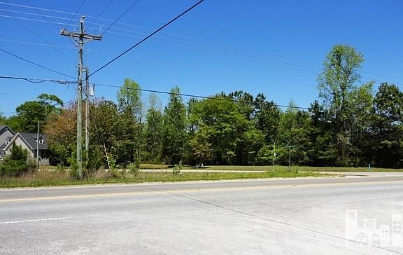 4th image of 210 Hwy Highway