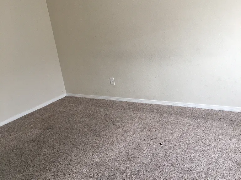 Sagewood Heights — Photo 14