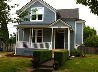 802 W 24th St, Vancouver, WA 98660