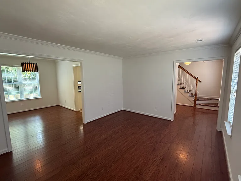 6300 Willingham Dr — Photo 17