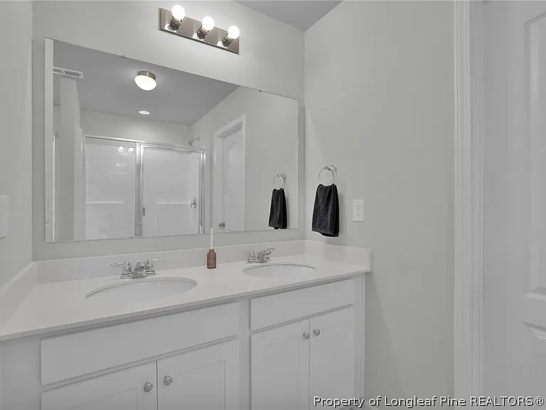 156 Chinook Ln — Photo 20