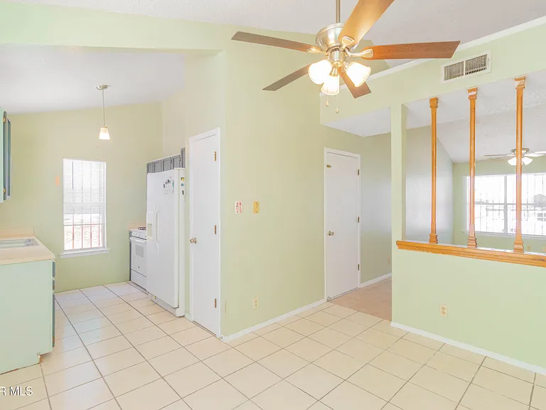 12056 Bellows Ct — Photo 14
