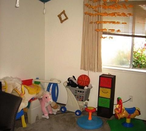 5th image of 3284 Gould Way