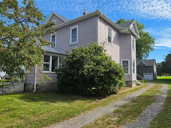 2nd image of 3579 Ransomville Rd