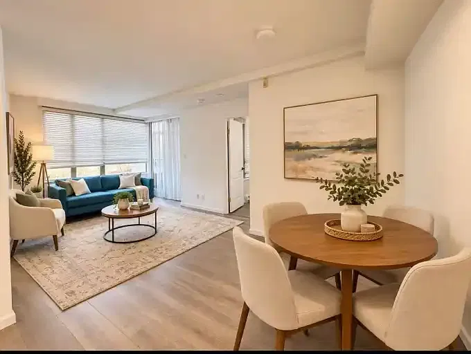 2 bed, 2.0 bath, 870 sqft, $2,480 — Photo 2