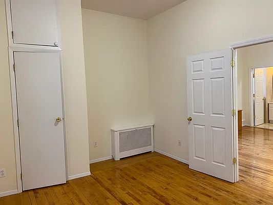 Rented by Bauman Realty Group | media 5