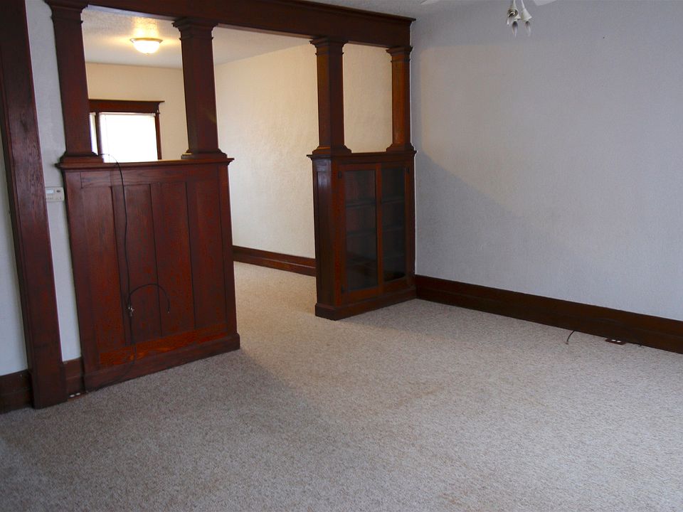 412 Sunnyside Ave, Waterloo, IA 50701 Zillow