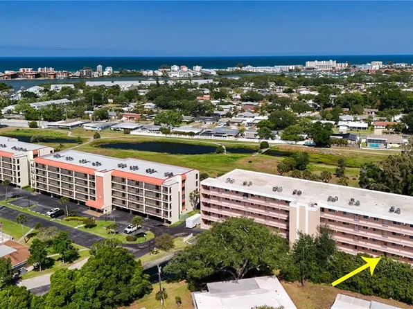 9510 Harbor Greens Way APT 207, Seminole, FL 33776