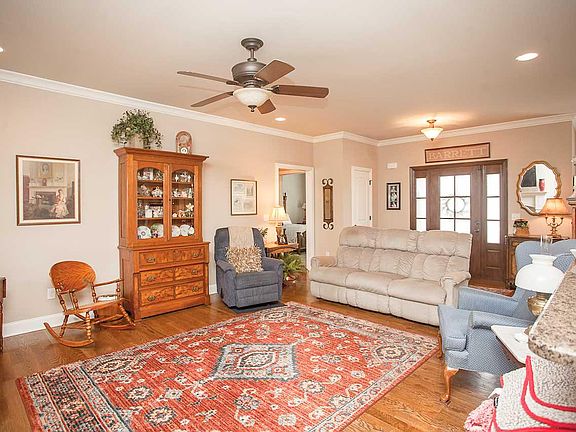 5th image of 1427 Southern Sky Cir
