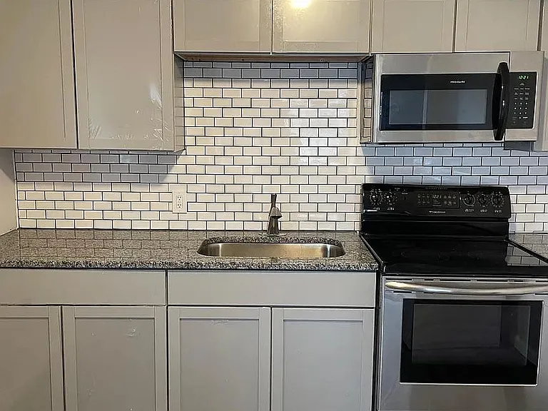1051 Columbia Ave #BACK — Photo 1