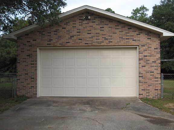 4th image of 1351 Oak Bend Trl