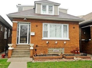 2433 N Meade Ave, Chicago, IL 60639