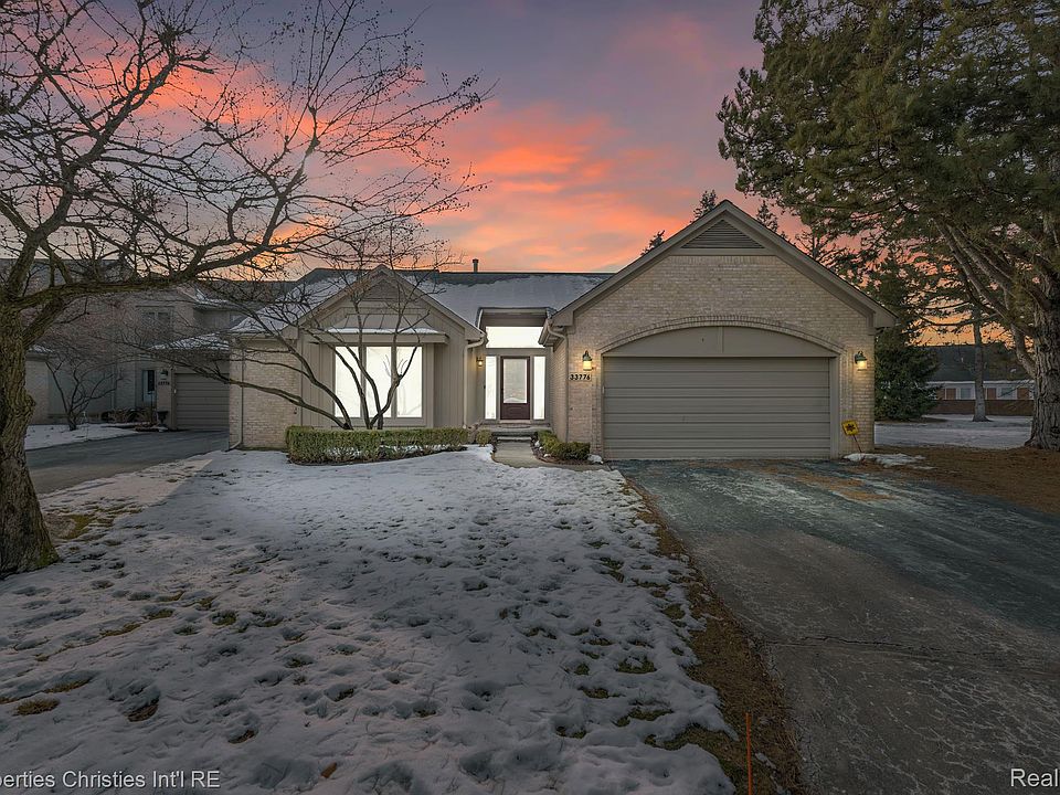 1st image of 33776 Vista Dr