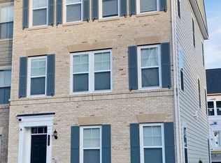 17377 Redshank Rd, Dumfries, VA 22026