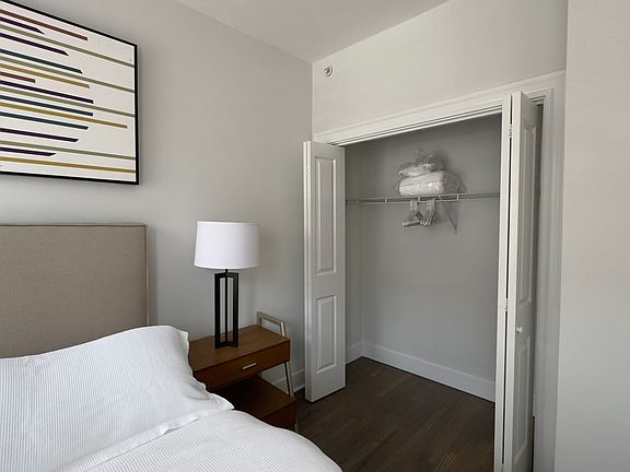 5th image of 79 Park Dr #5