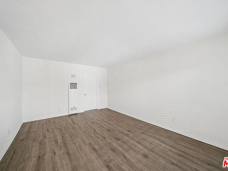 7209 Willoughby Ave #2 — Photo 3