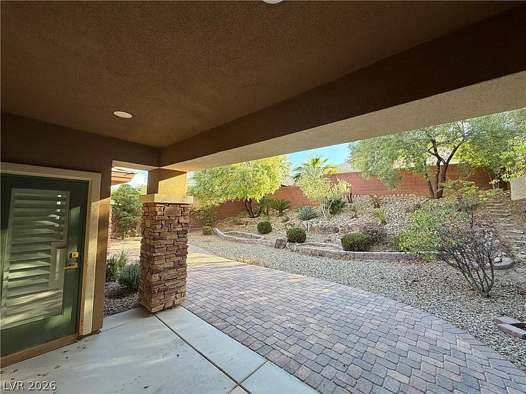 5501 Alden Bend Dr — Photo 30