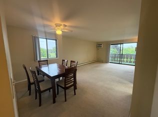 1 Echo Ct APT 12, Vernon Hills, IL 60061