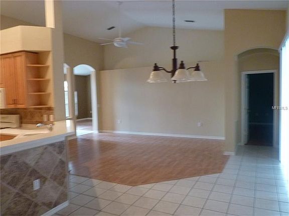 4th image of 10154 Whisper Pointe Dr