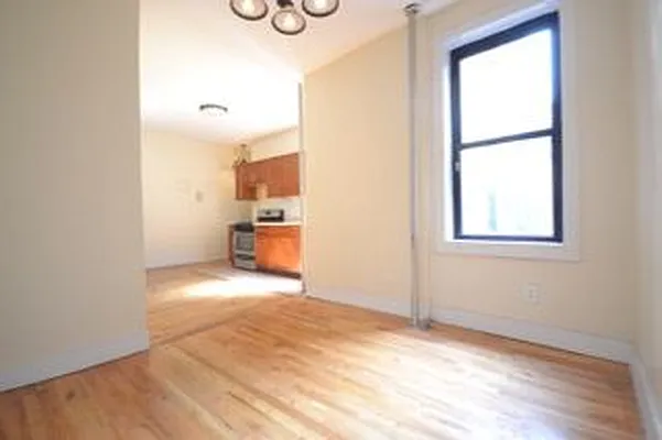 Rented by Bold New York | media 9