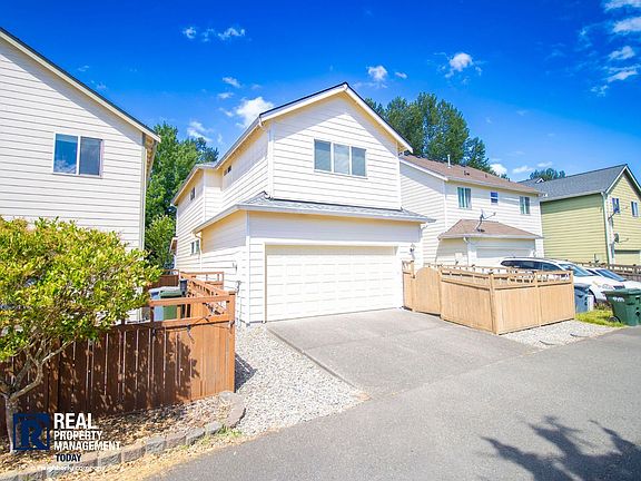 2nd image of 5614 Acclamation St E