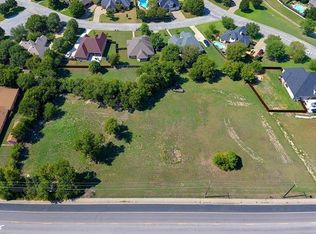 1006 Country Club Rd, Cleburne, TX 76033