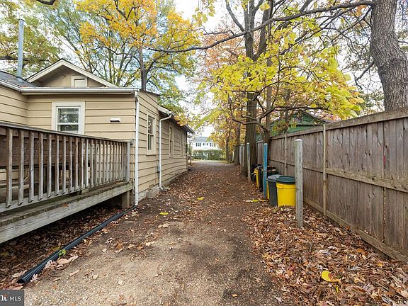 5th image of 507 Ethan Allen Ave