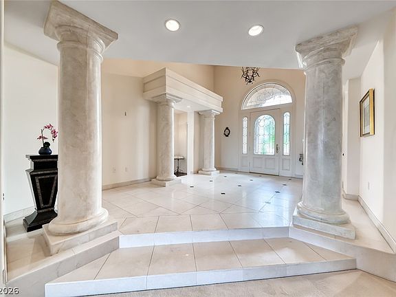 5th image of 27 Grand Miramar Dr