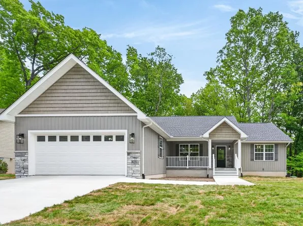 113 Highgate Dr, Fairfield Glade, TN 38558